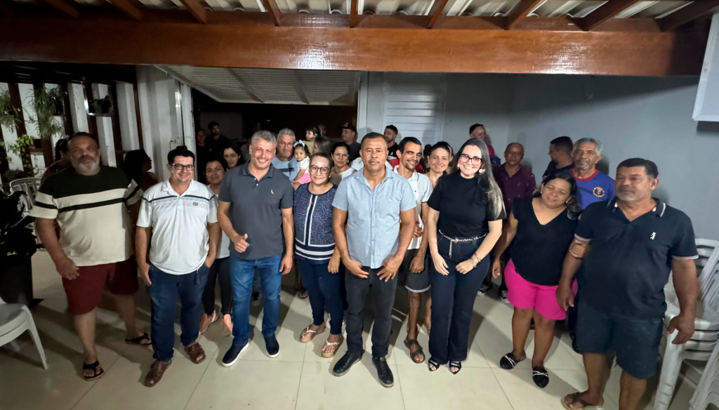 Reunião Benival Boa Sorte discute pavimentação e saneamento em Guanambi