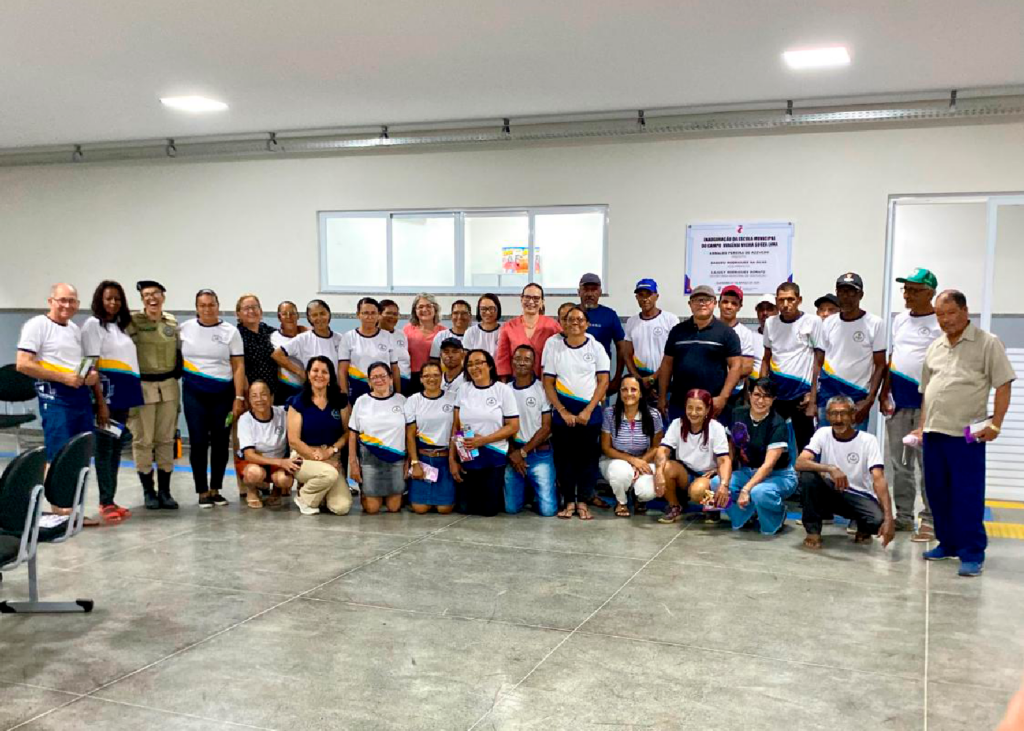 Vereadoras Eponina Gomes e Maria Silvia participam de ação da Procuradoria da Mulher nas Escolas com estudantes da Escola Municipal do Campo Virgínia Vieira de Souza Lima, em Guanambi.